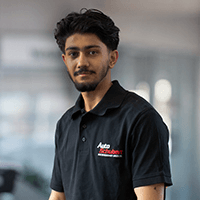 Fahad Waheed (Azubi zum Kfz-Mechatroniker) - Auto-Schubert GmbH